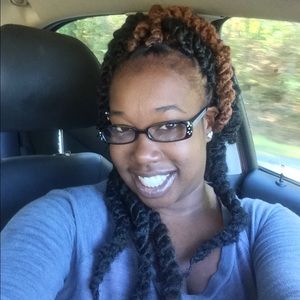 Meet your Posher, Kendra