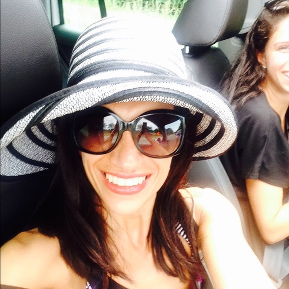 Meet your Posher, Jacqueline