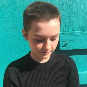 Meet your Posher, Teagan