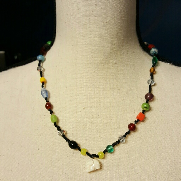 ๐Elephant beaded hemp necklace - Picture 4 of 4