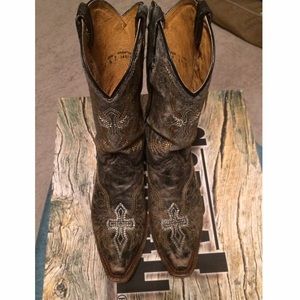 Women's Corral Vintage Cowboy Boots