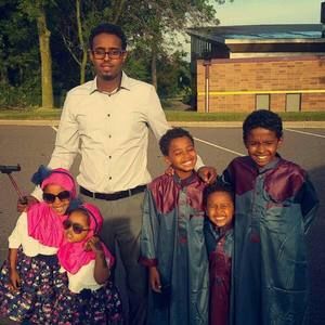 Meet your Posher, Khaalid