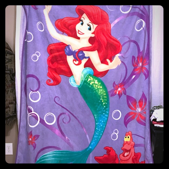 Gently Used Plush Ariel Blanket