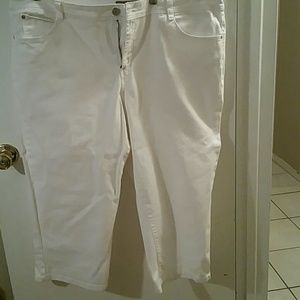 White capri pants