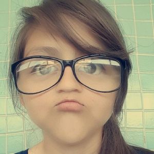 Meet your Posher, Dulce