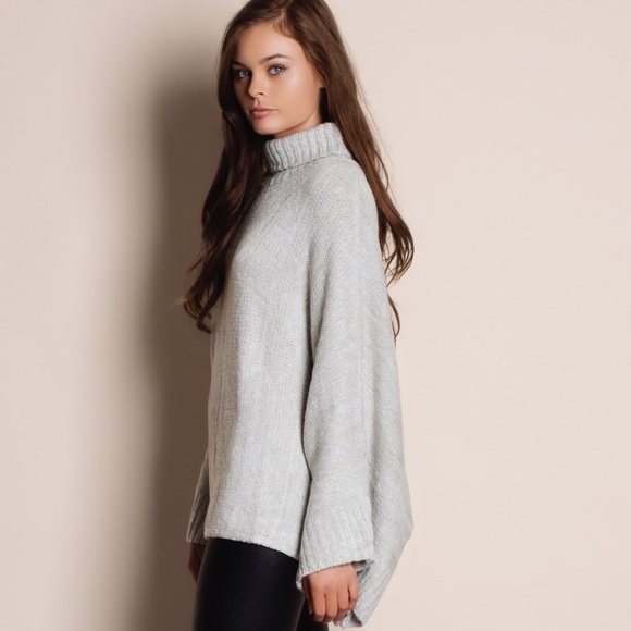 Grey Turtleneck Oversized Sweater Top - Picture 3 of 4
