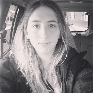 Meet your Posher, Elise