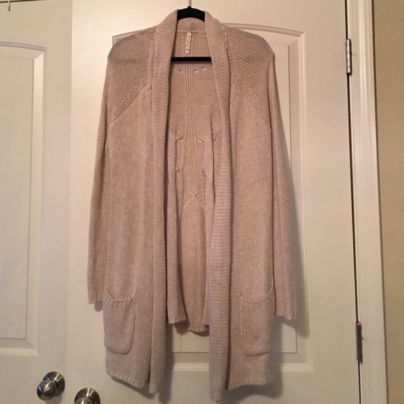 Willow & Clay Detailed Knit Cardigan Sweater