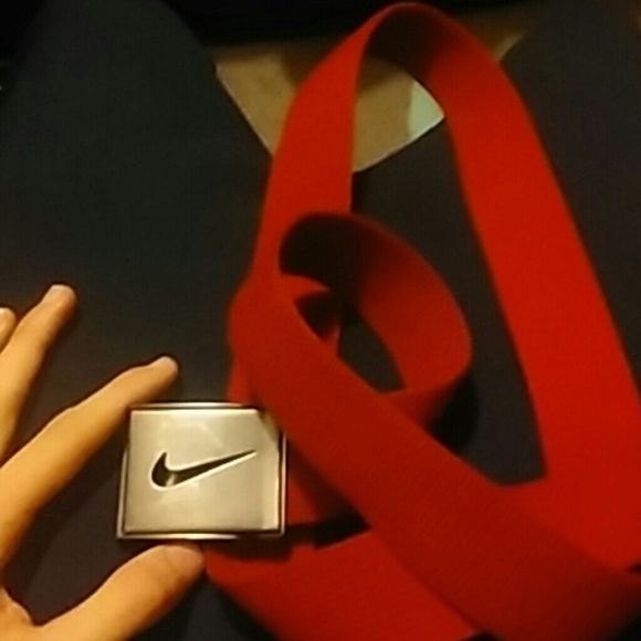 Nike belt