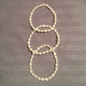 Set of 3 fresh water pearl bracelets.