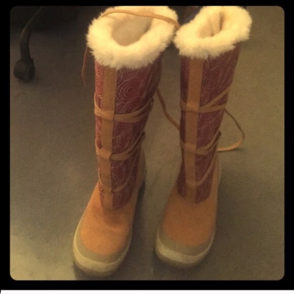 Women timberlands!