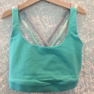 Lululemon sports bra