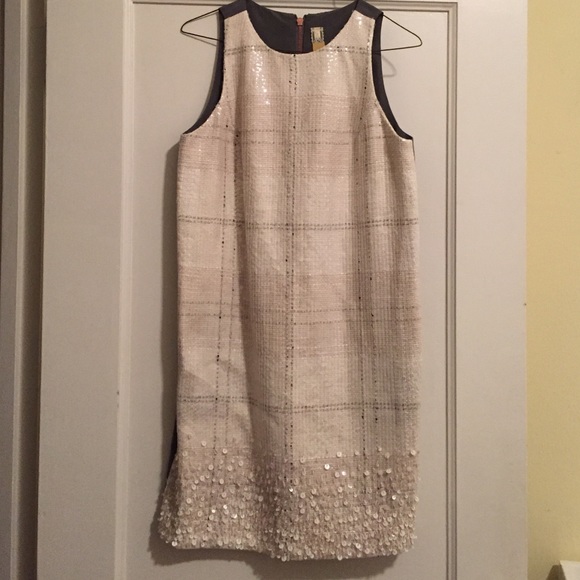 AR dress size 4