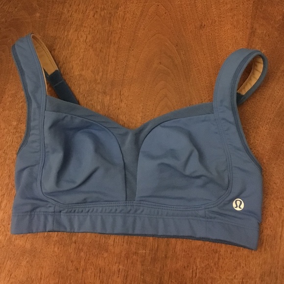 Lululemon Athletica 32D Sports Bra