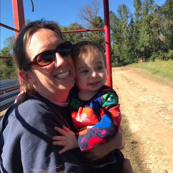 Meet your Posher, Leslie