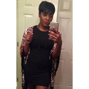 Meet your Posher, Paula