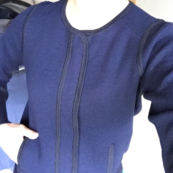 ✨Host Pick✨ Banana Republic▪️Zip Sweater Jacket
