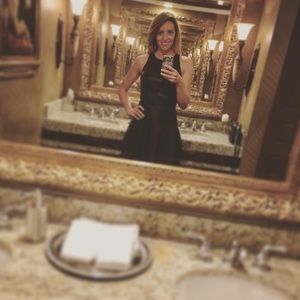 Meet your Posher, Renee