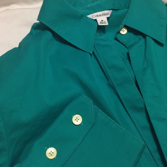 Long-sleeve CALVIN KLEIN button down - Picture 2 of 3