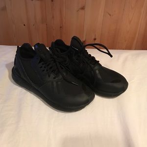WORN TWICE black Adidas shoes