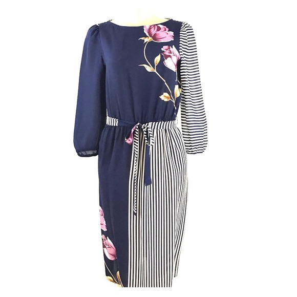 Vintage dress by LE Panteha Vintage size small.