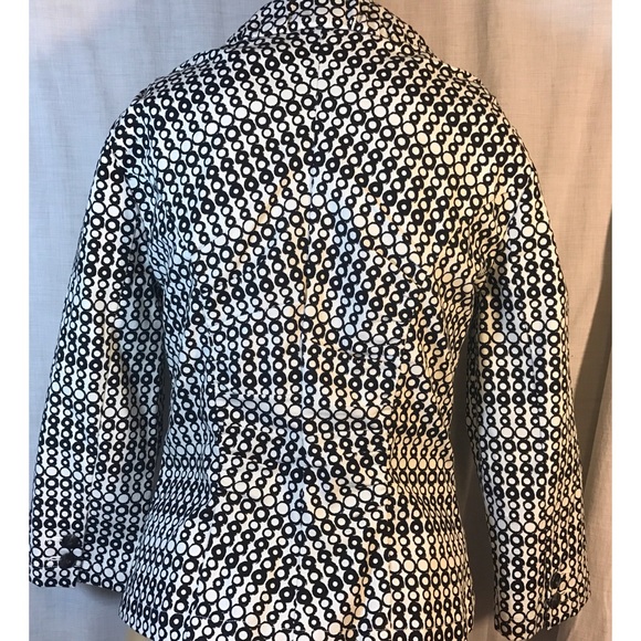 CAbi Jackets & Coats - Cabi black/white blazer style # 298 CAbi Jackets & Coats - Cabi black/white blazer style # 298