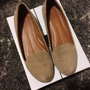 Dolce Vita Tan Suede Smoking Flats