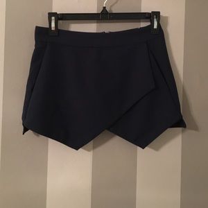 Envelope shorts