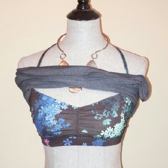 Lululemon Y Tank with Built In Sports Bra - Picture 3 of 4