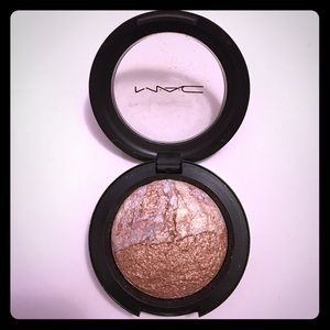 MAC Eye Shadow Duo - LOVE CONNECTION