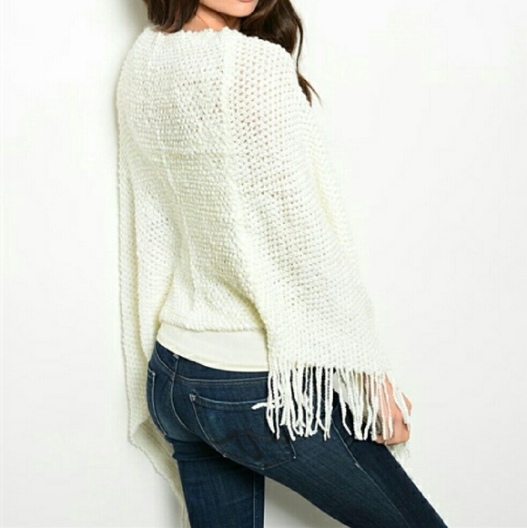 💋Last 1💋CLASSY & CHIC CREAM KNITTED PONCHO - Picture 2 of 2