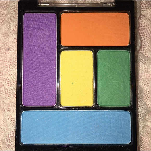 Wet N Wild Eyeshadow Palette