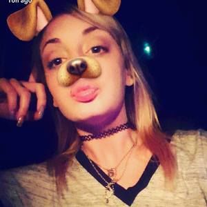 Meet your Posher, Tina