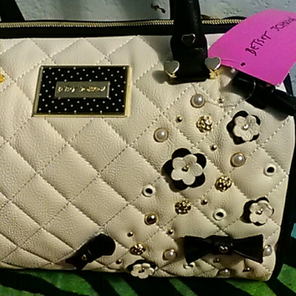 (SOLD) - Picture 2 of 4