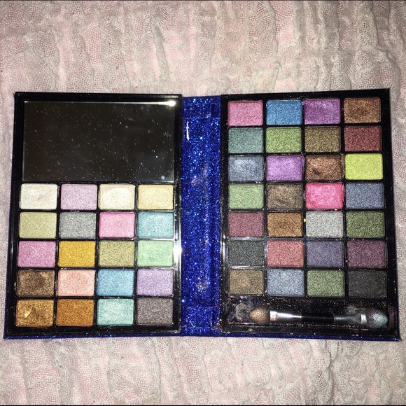 48 Shades Eyeshadow Palette