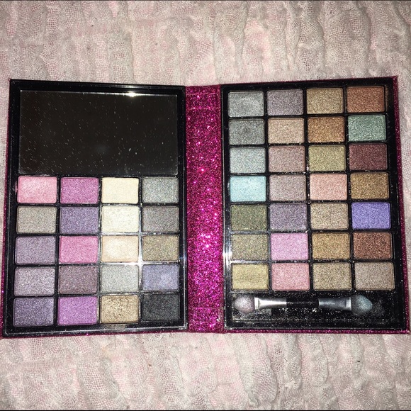 48 Shades Eyeshadow Palette
