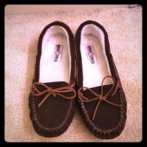 Minnetonka moccasins - NEW w/o tag. Never worn