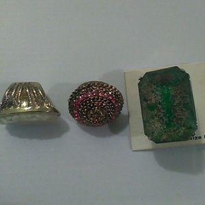 Women's fashion rings.