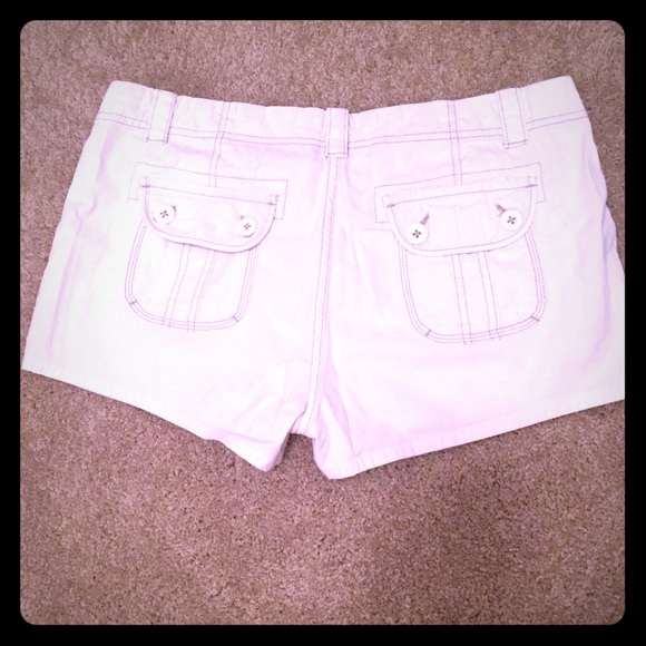 🍑Cute white cotton shorts🍑