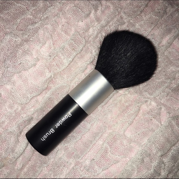 NWOT Makeup Brush