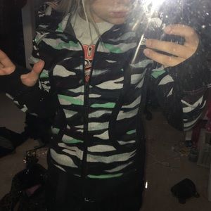 Lululemon Scuba Hoodie |||. Will trade for Lulu