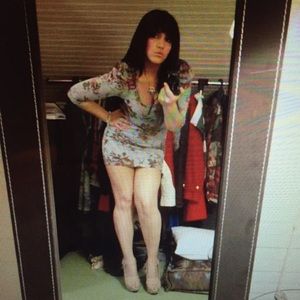 🌹cute mini stretchy dress🍃