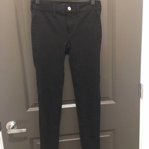 NWOT American Eagle skinny jeans