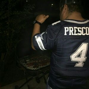 Meet your Posher, Manuel