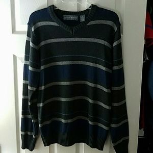 Oscar dela renta V neck sweater men