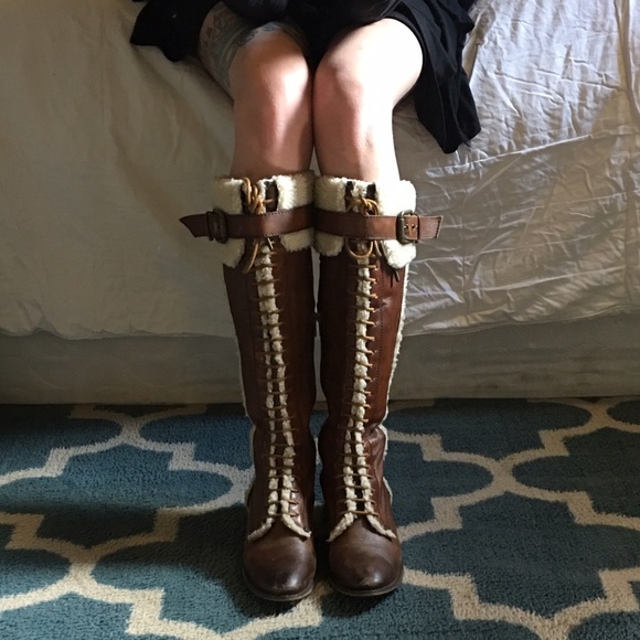 *SOLD* Arturo Chiang leather boots 6.5 - Picture 2 of 4