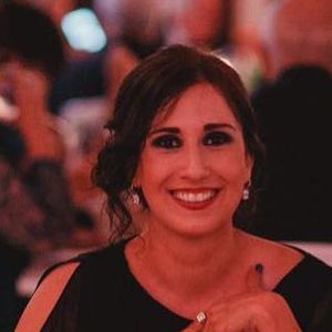 Meet your Posher, Violeta