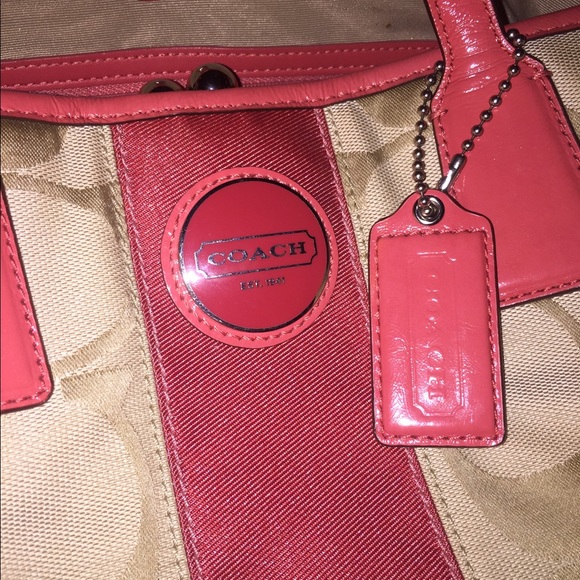 Coach Hand Bag - Picture 2 of 4