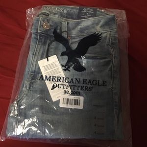 NWT American Eagle Skinny Jeans