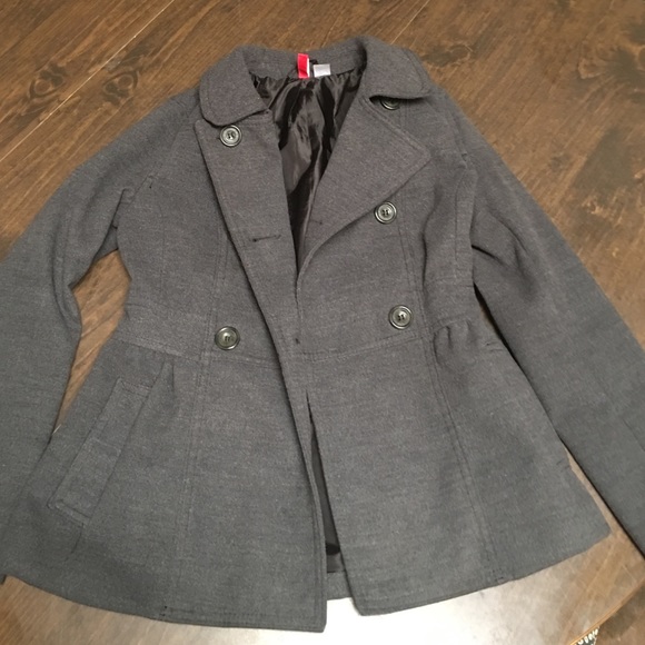 Divided brand jacket - Picture 3 of 4
